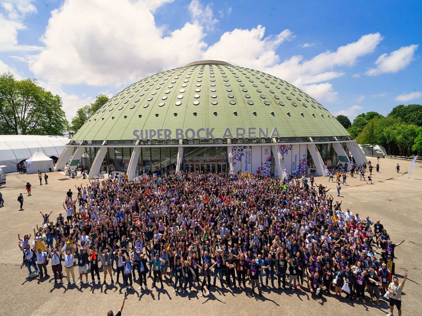 WordCamp Europe 2022 Family Photo